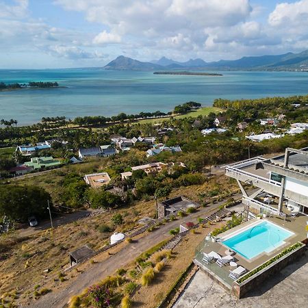 Villa Cambier By Muse Villas Le Morne Exterior photo